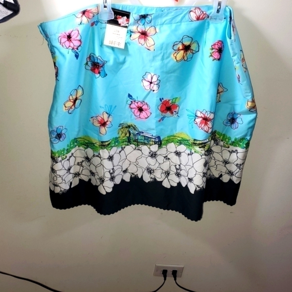 Size 22 Plus Floral Skirt Midi NWT Workwear